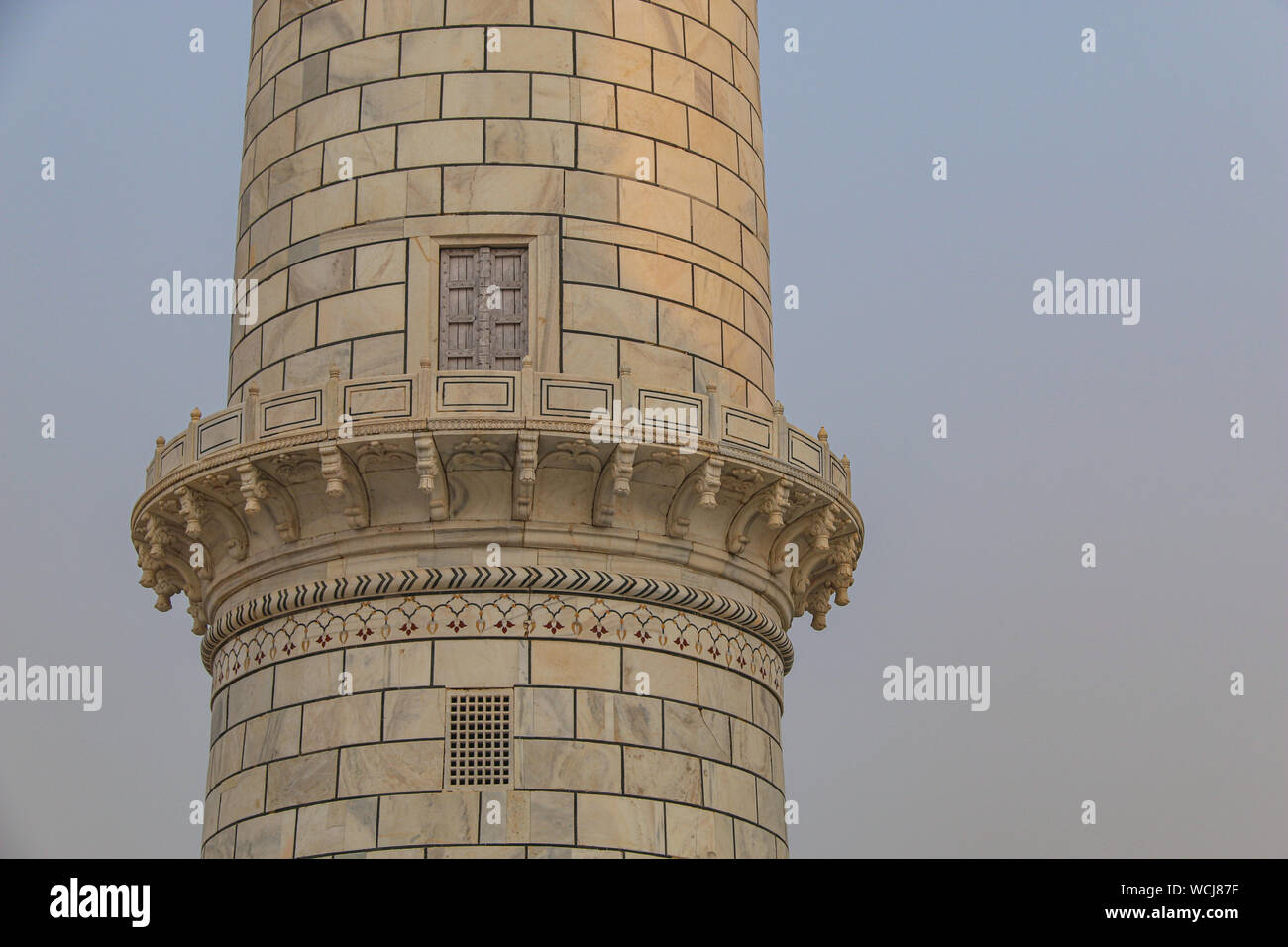 Dettaglio di intricati minareti al Taj Mahal, Agra, Uttar Pradesh, India, Asia centrale Foto Stock