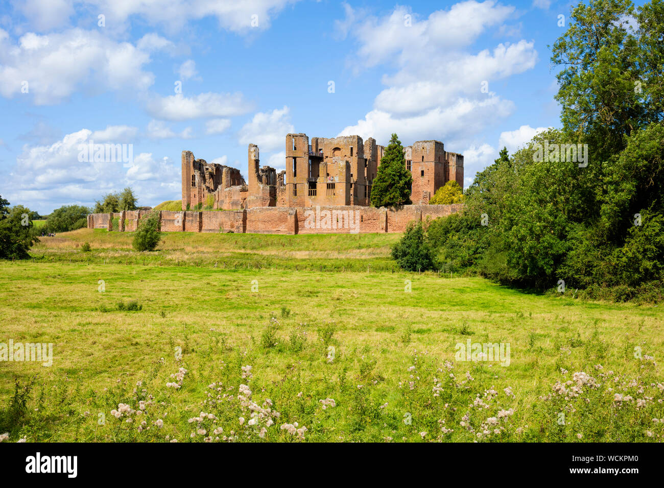 Il Castello di Kenilworth mantenere architettura normanna 500anni Kenilworth Warwickshire England Regno Unito GB Europa Foto Stock