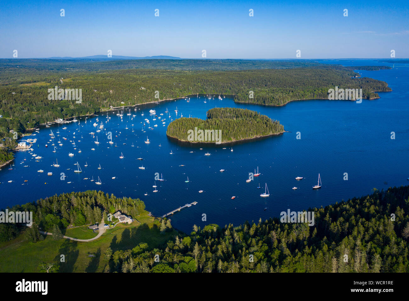 Harbour Island - una a forma di cuore ad isola in Buck's Harbor Maine e isola di zucca in Eggemoggin raggiungere, Maine, Stati Uniti d'America Foto Stock
