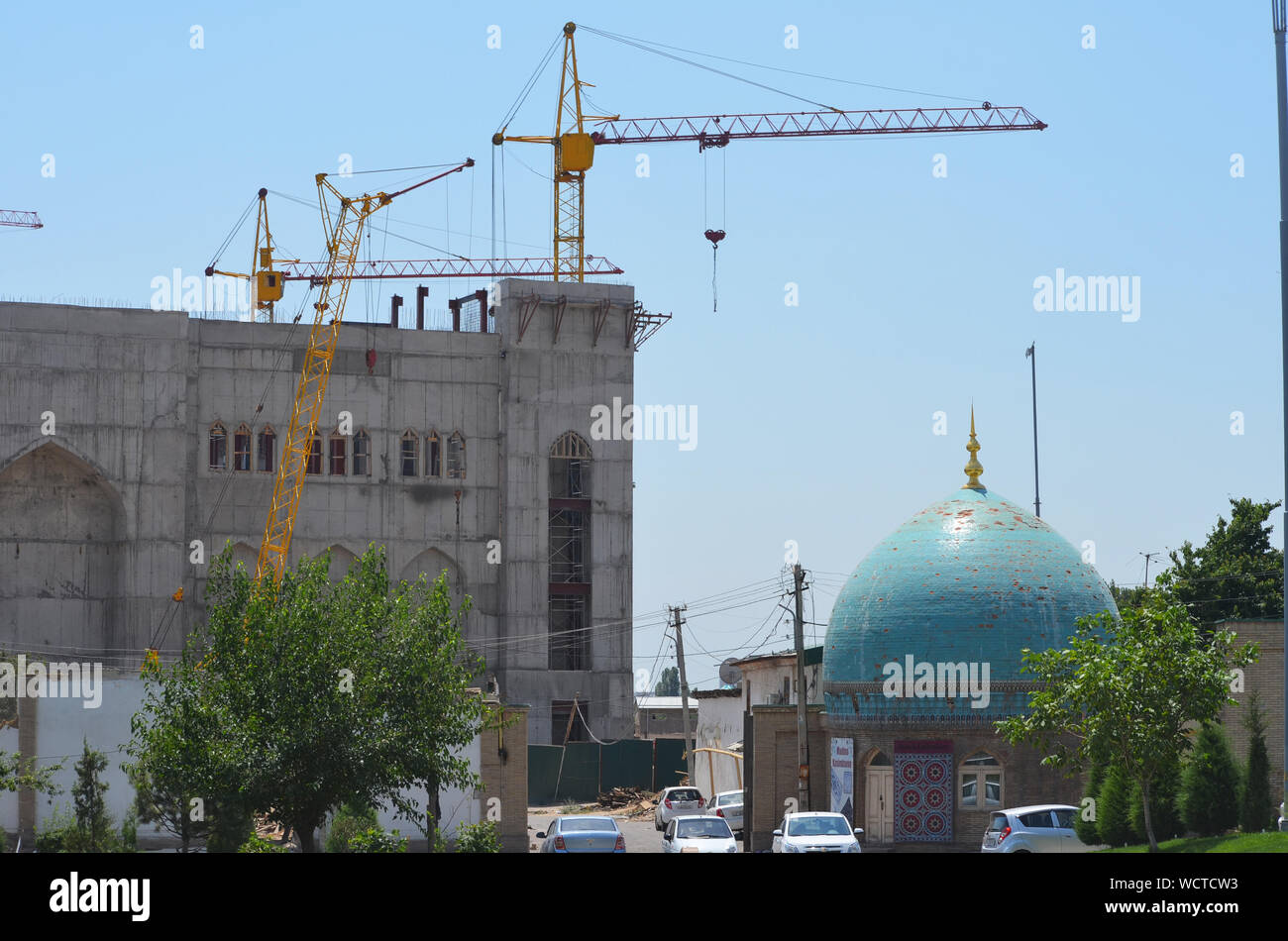 Lavori di costruzione pubblici in piazza Hast Imam, Tashkent, Uzbekistan Foto Stock