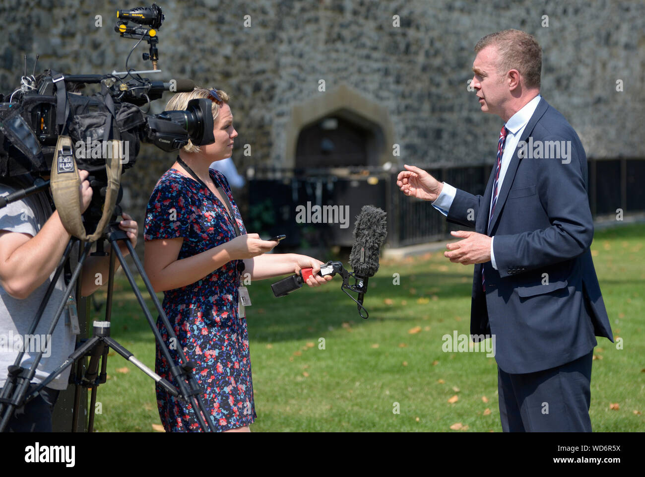 Adam Price MS - membro dell'Assemblea gallese (Carmarthen East e Dinefwr) e leader di Plaid Cymru dal 2018 - College Green, Westminster, ago 2019 Foto Stock