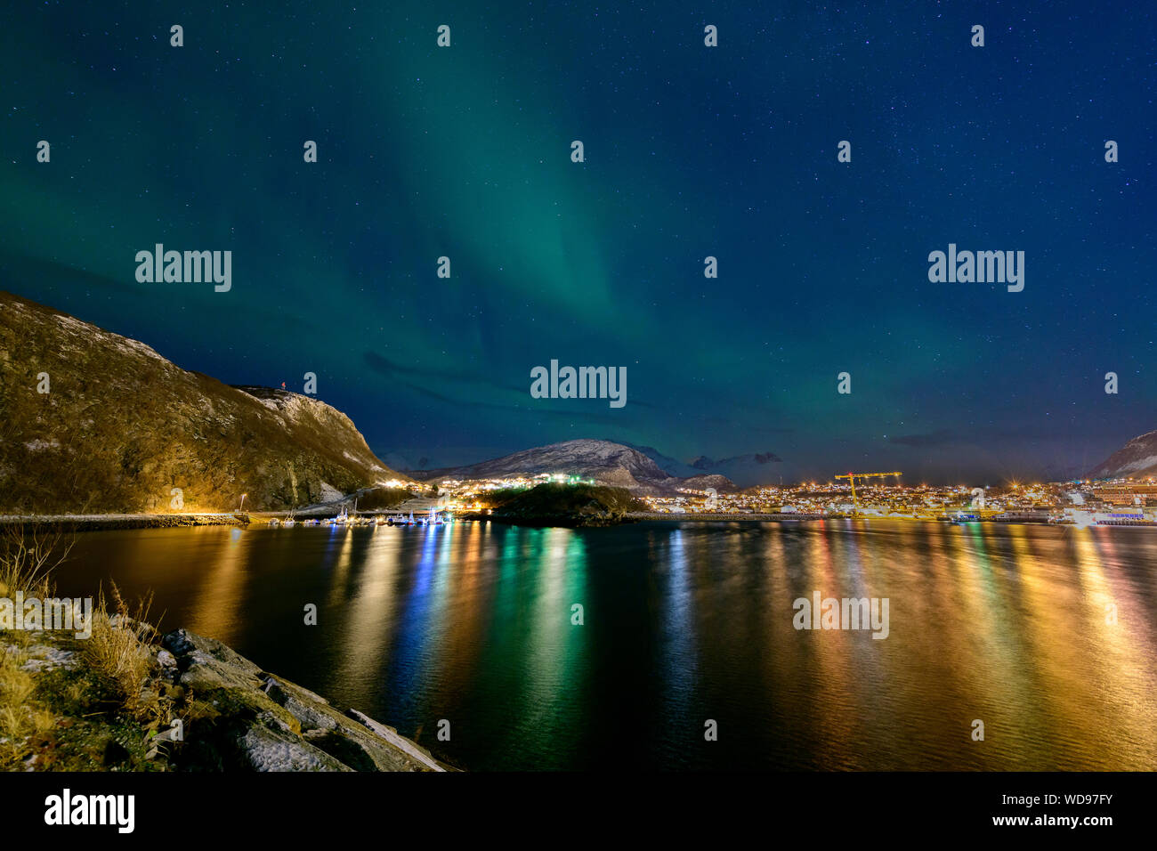 Luce polare, Northern Light aurora boreale, Kvaloyvagen, Norvegia, Oceano Atlantico Foto Stock
