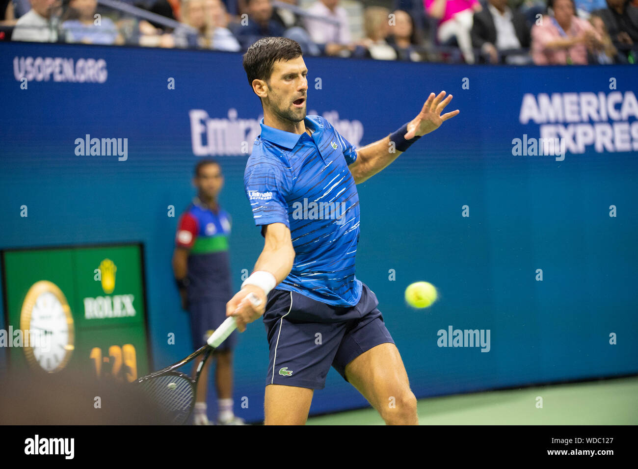 Agosto 28, 2019: Novak Djokovic (SRB) sconfitto Juan Ignacio Londero (ARG) 6-4, 7-6, 6-1, all'US Open suonata in Billie Jean King National Tennis Center in Flushing, Queens, a New York. © Jo Becktold/CSM Foto Stock