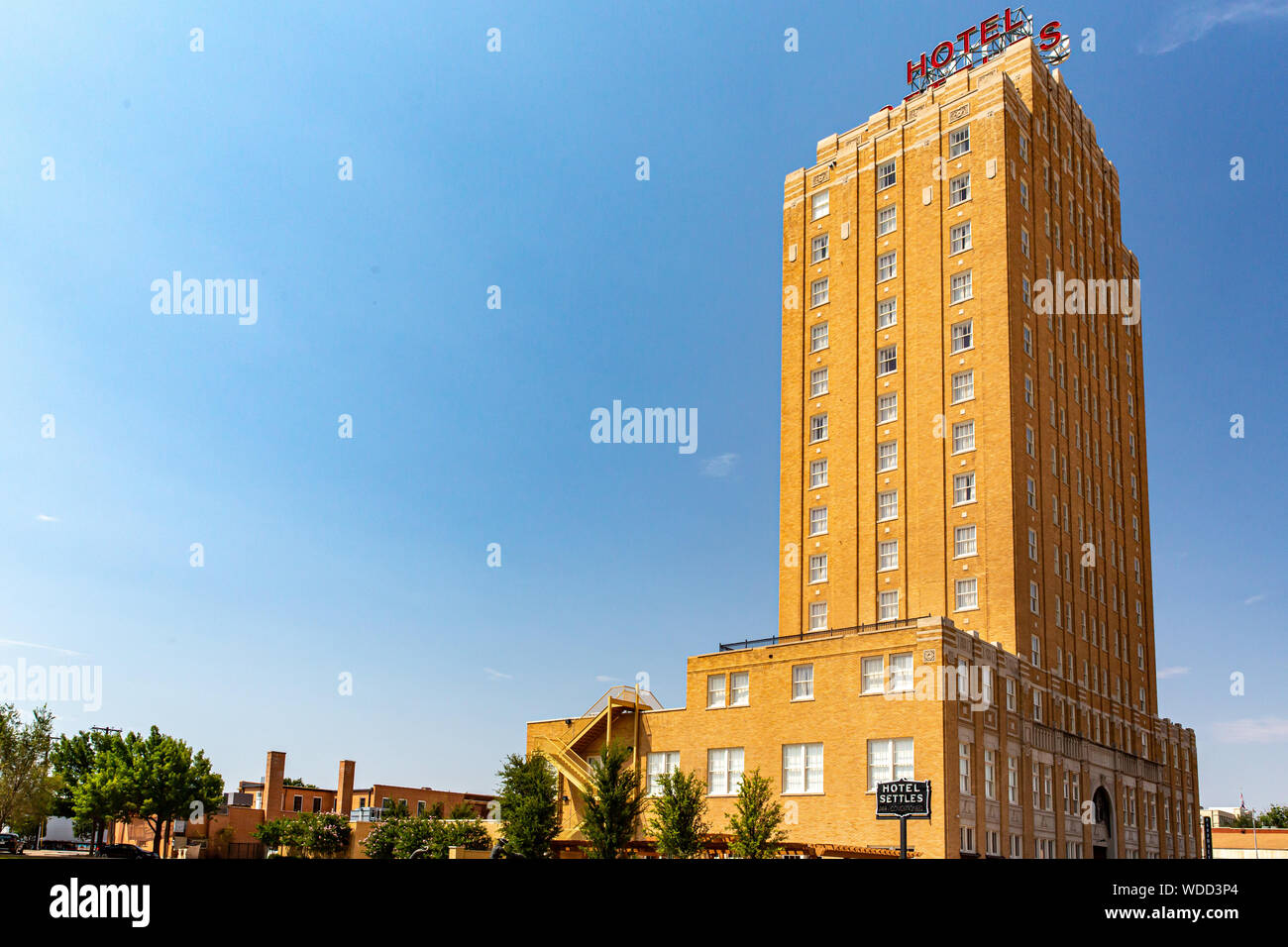 Hotel si assesta in Big Spring, Texas, che era stato costruito nel 1930. Foto Stock