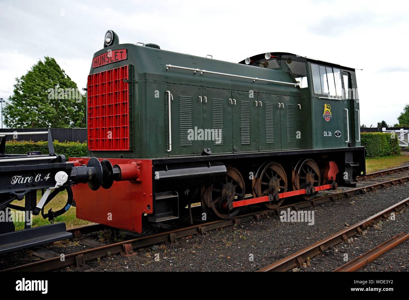 Un diesel motore di derivazione n. DL26, costruito da Hunslet di Leeds nel 1957, basata a Didcot Railway Centre, Oxfordshire Foto Stock