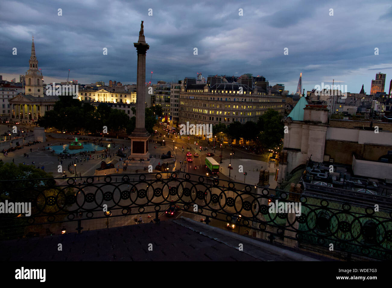 Londra, UK 31 Luglio, 2019 Vista su Trafalgar Square in una calda serata estiva Foto Stock