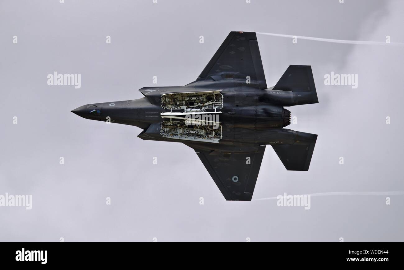 Lockheed Martin F-35B Lightning airborne al 2019 Royal International Air Tattoo Foto Stock