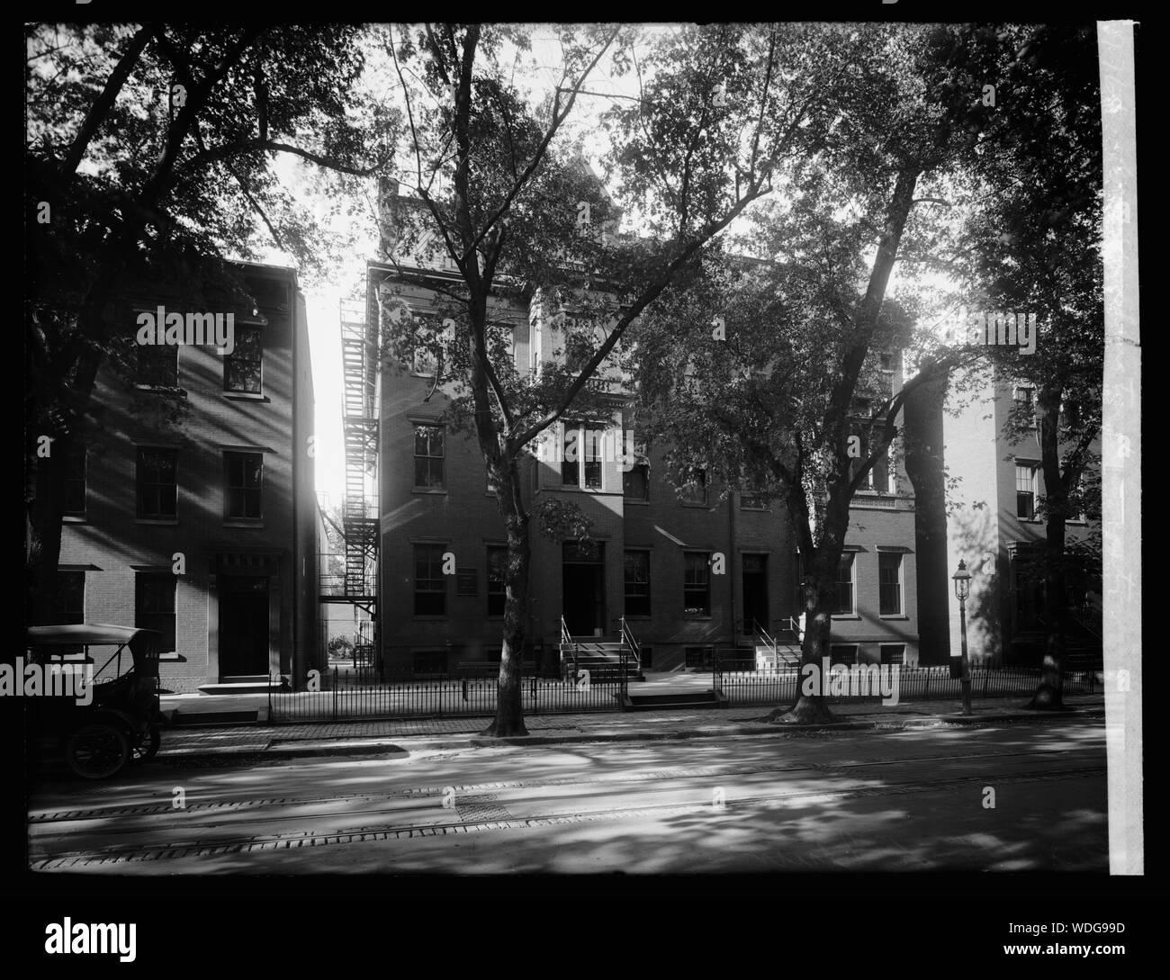 Geo. La Washington University, [Washington, D.C.] Abstract/medio: 1, negativo : vetro 8 x 6 in. Foto Stock