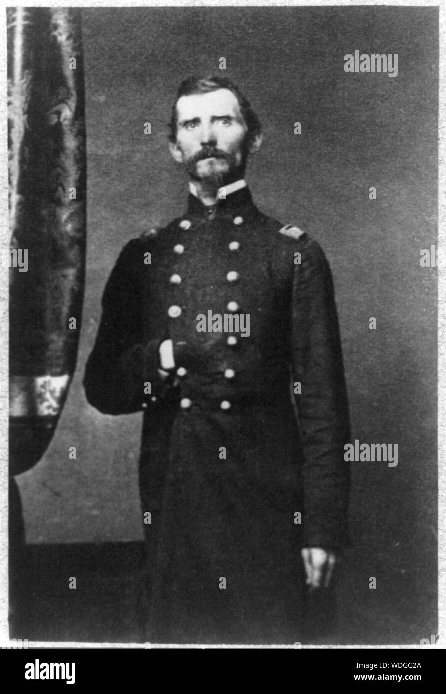 George Francis McGinnis 1826-1910 Abstract: lunghezza 3/4, in piedi, rivolto in avanti, nella guerra civile uniforme, Foto Stock George Francis McGinnis 1826-1910 Abstract: lunghezza 3/4, in piedi, rivolto in avanti, nella guerra civile uniforme, Foto Stock