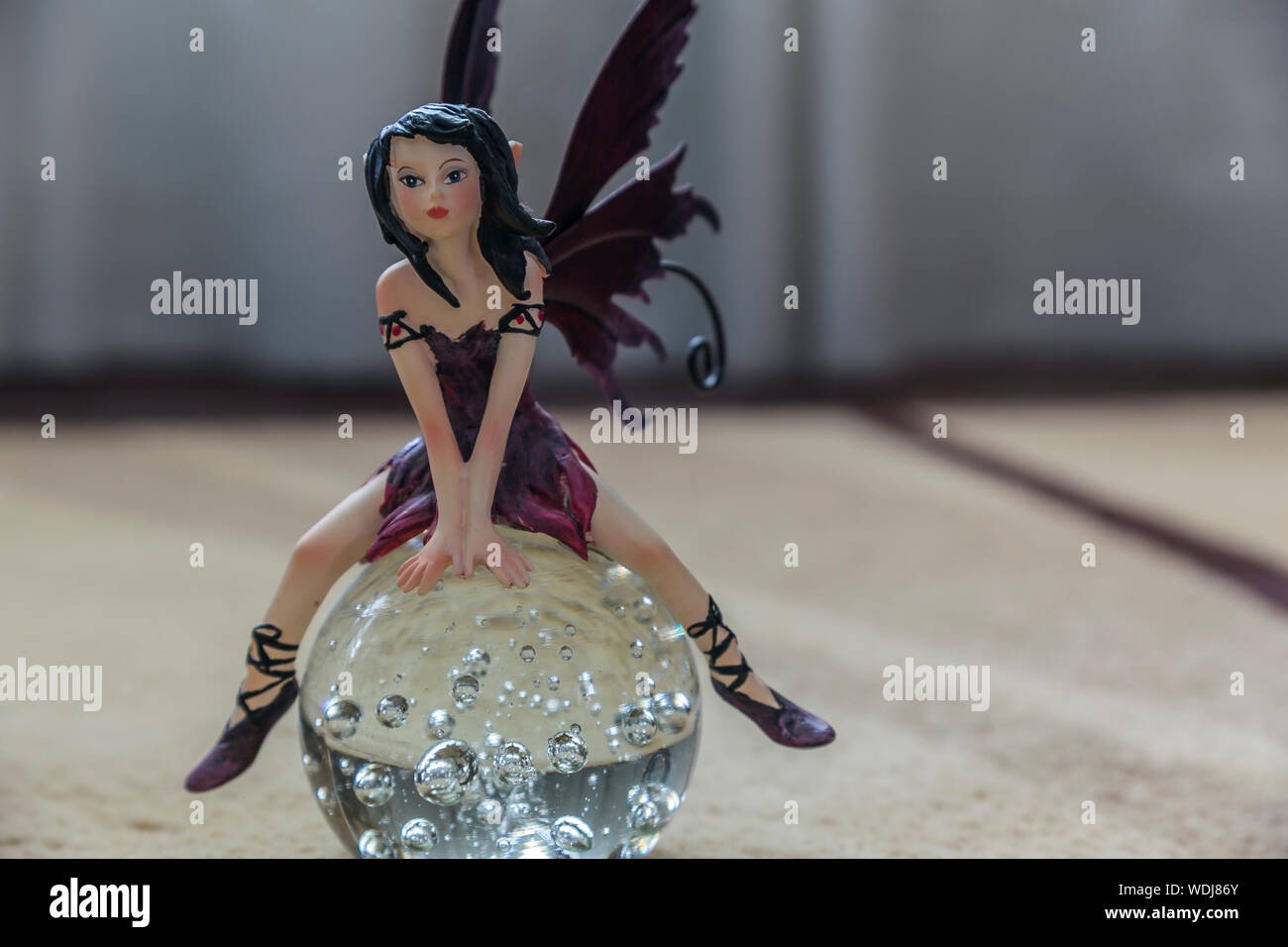 Fata figurina immagini e fotografie stock ad alta risoluzione - Alamy