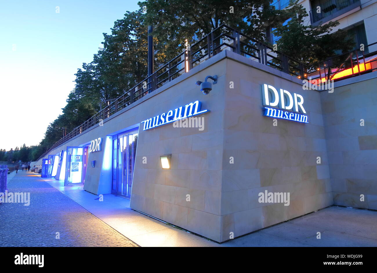 Memoria DDR Museum di Berlino Germania Foto Stock