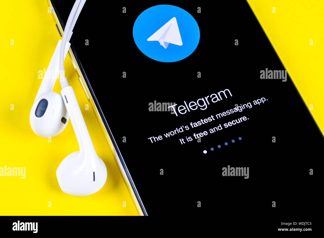 A Helsinki, Finlandia, 4 Maggio 2019: Telegramma X icona applicazione su Apple iPhone schermo X close-up. Telegramma X Icona app. Telegramma X è un servizio online di social med Foto Stock