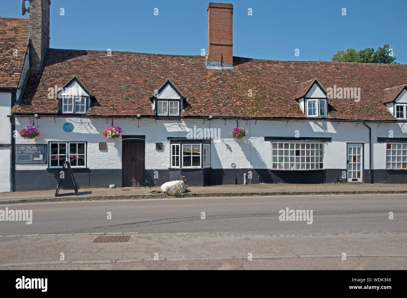 Harlington falegnami Arms Pub e Cottage Bedfordshire Foto Stock