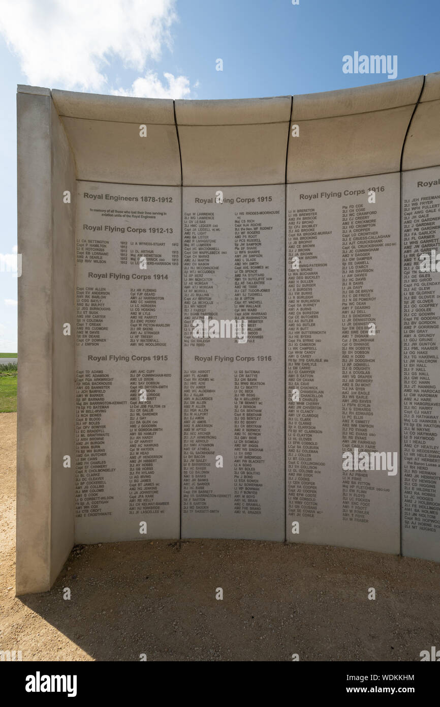 L'esercito battenti Museum a Middle Wallop airfield, Hampshire, Regno Unito - il nuovo memoriale di oltre 5000 che hanno perso la vita in servizio dell esercito britannico battenti Foto Stock