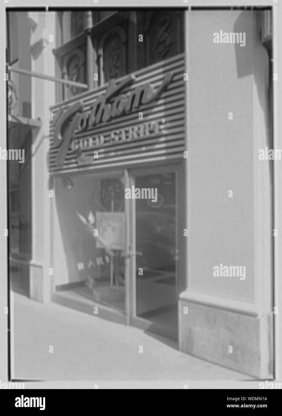 Calze di Gotham, attività a 561 Lexington Avenue, New York City. Abstract/medio: Collezione Gottscho-Schleisner Foto Stock