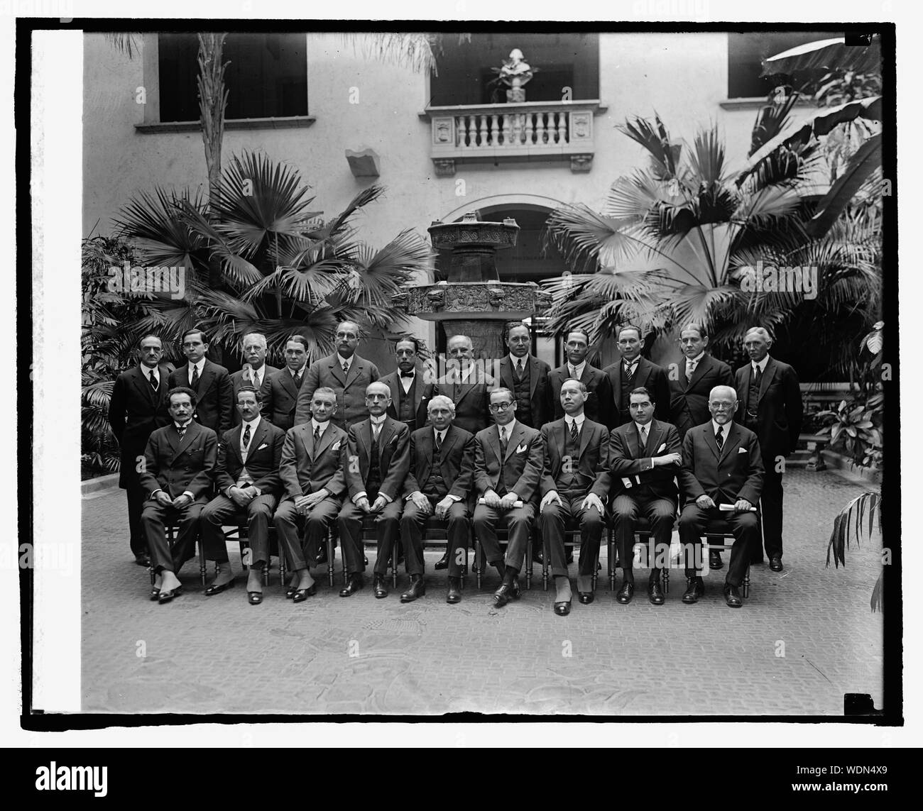 Consiglio Direttivo di Pan American unione, [4/1/25] Abstract/medio: 1 negativi : vetro 4 x 5 in. o più piccolo Foto Stock