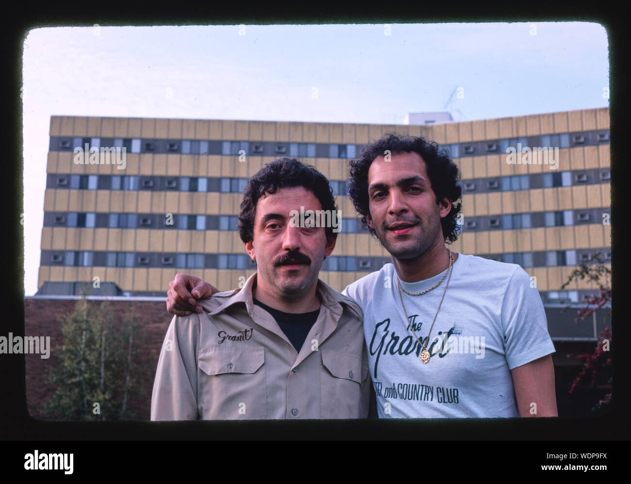 Granit-2 di 3 proprietari, L: Gene Pittelli, R: Michael Hobson Kerhonkson, New York Foto Stock