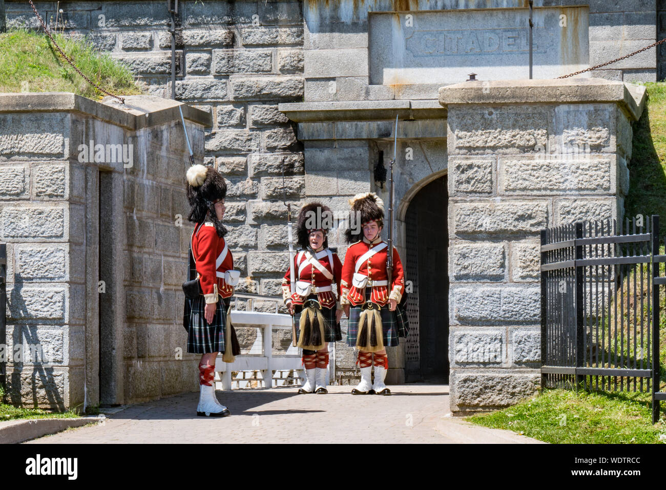 Halifax, Canada - 19 Giugno 2019: il cambio della guardia presso la cittadella di Halifax in Nova Scotia, Canada Foto Stock
