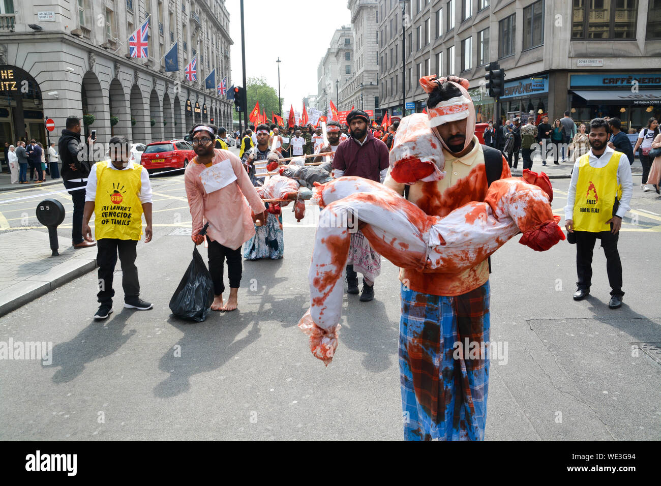 Sabato 18 maggio 2019 Pall Mall London UK, ex pat tamil e socitys hanno marciato in un memoriale di guerra civiil casualtys , diaspora tamil europee Foto Stock