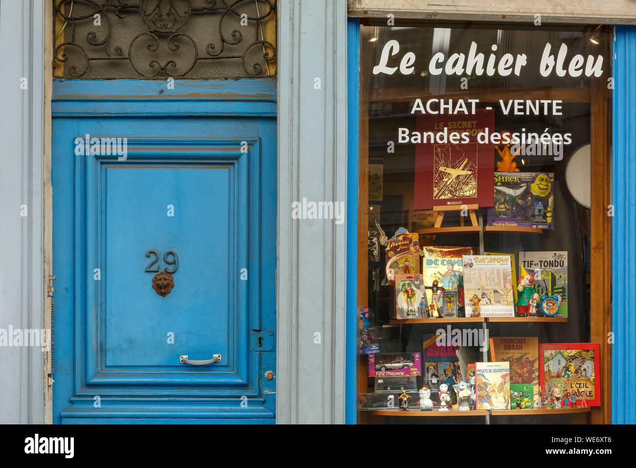 Francia, Meurthe et Moselle, Nancy, bookshop Le Cahier Bleu in Soeurs Macarons street Foto Stock