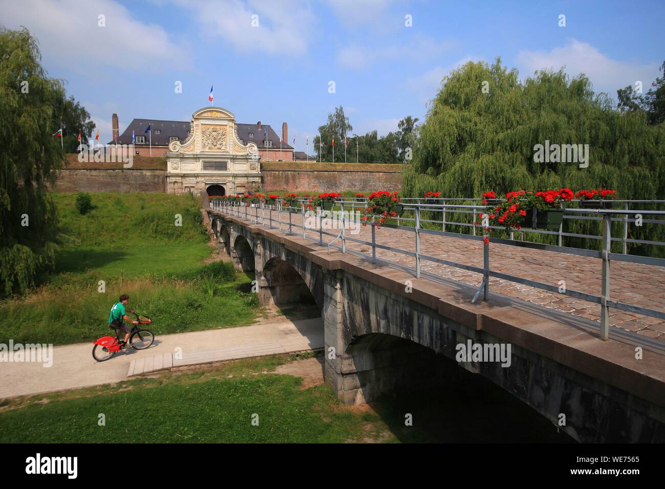 Francia, Nord, Lille, cittadella, Bridge e Royal Gate Foto Stock