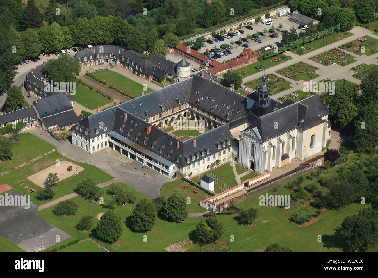 Francia, Somme, Argoules, abbazia e giardini Valloires, abbazia cistercense del XVIII secolo, i giardini sono opera di paesaggio Gilles Clement Foto Stock