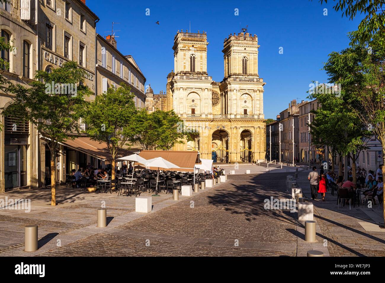 Francia, GERS, AUCH, fermata su El Camino de Santiago, Sainte Marie Cathedral Foto Stock