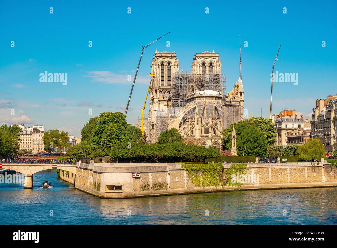 Francia, Parigi, zona elencata come patrimonio mondiale dall' UNESCO, Notre Dame de Paris, lavori di consolidamento dopo l'incendio del tetto Foto Stock