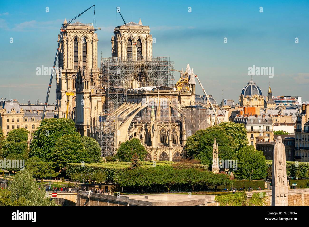 Francia, Parigi, zona elencata come patrimonio mondiale dall' UNESCO, Notre Dame de Paris, lavori di consolidamento dopo l'incendio del tetto Foto Stock