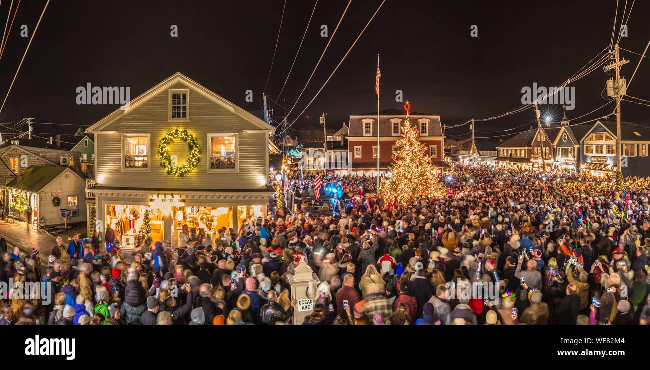Stati Uniti, Maine, Kennebunkport, albero di Natale cerimonia di illuminazione Foto Stock