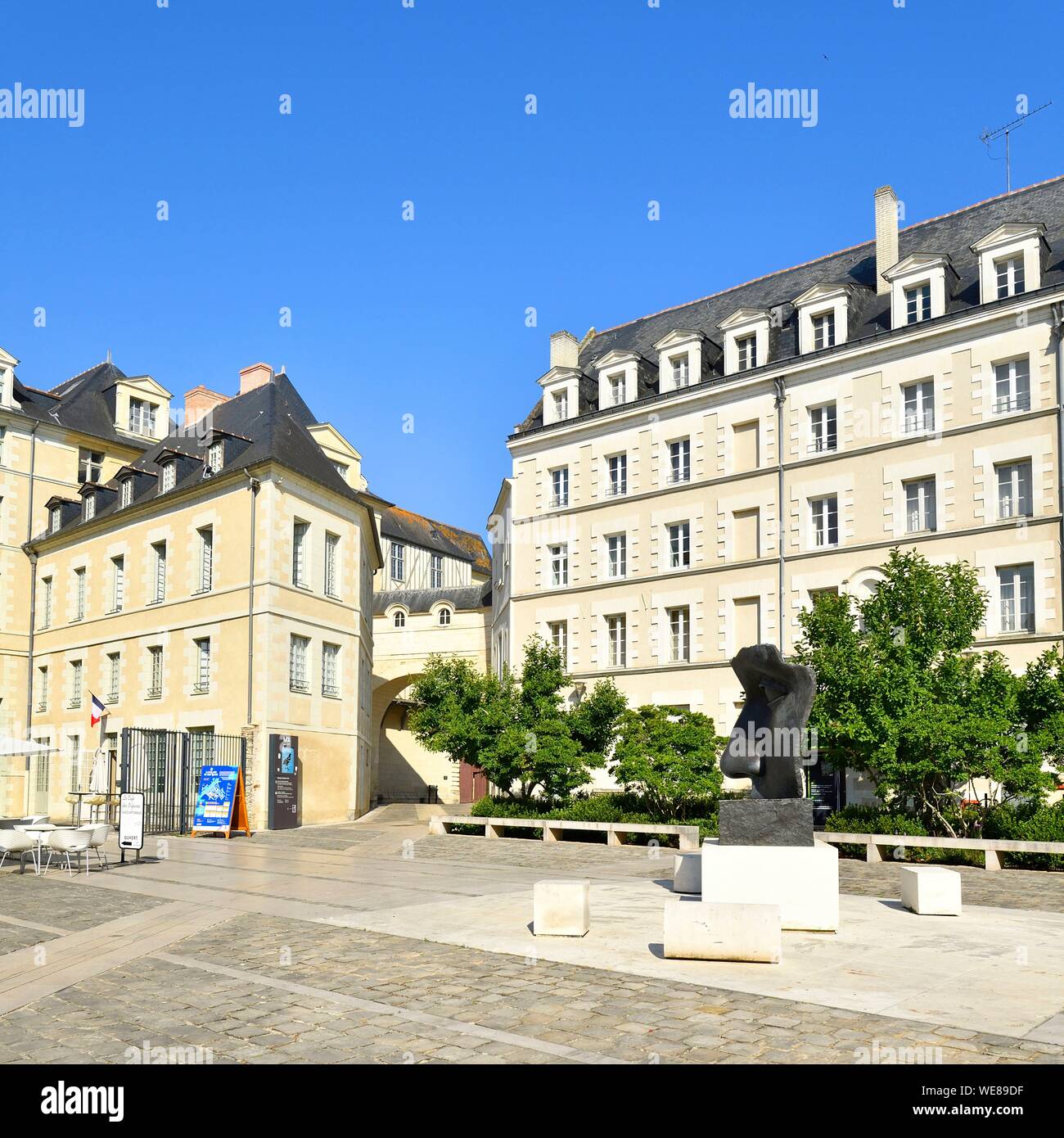 Francia, Maine et Loire, Angers, Place Saint Éloi, museo di Belle Arti Foto Stock