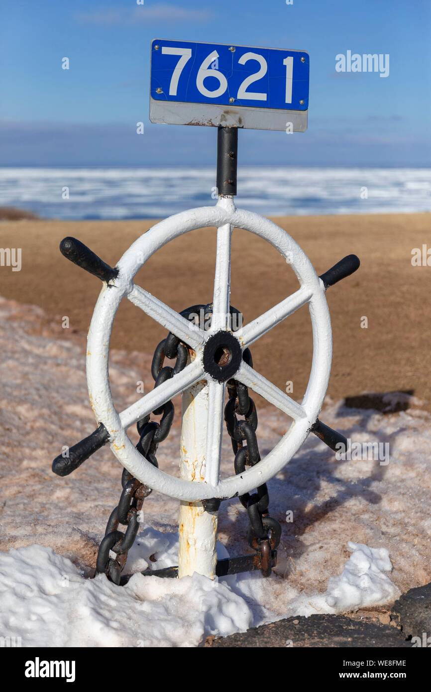 Canada, Provincia di New Brunswick, Chaleur Regione, Chaleur Bay, Grande Anse e Bathurst Costa, il numero civico e il timone marino Foto Stock