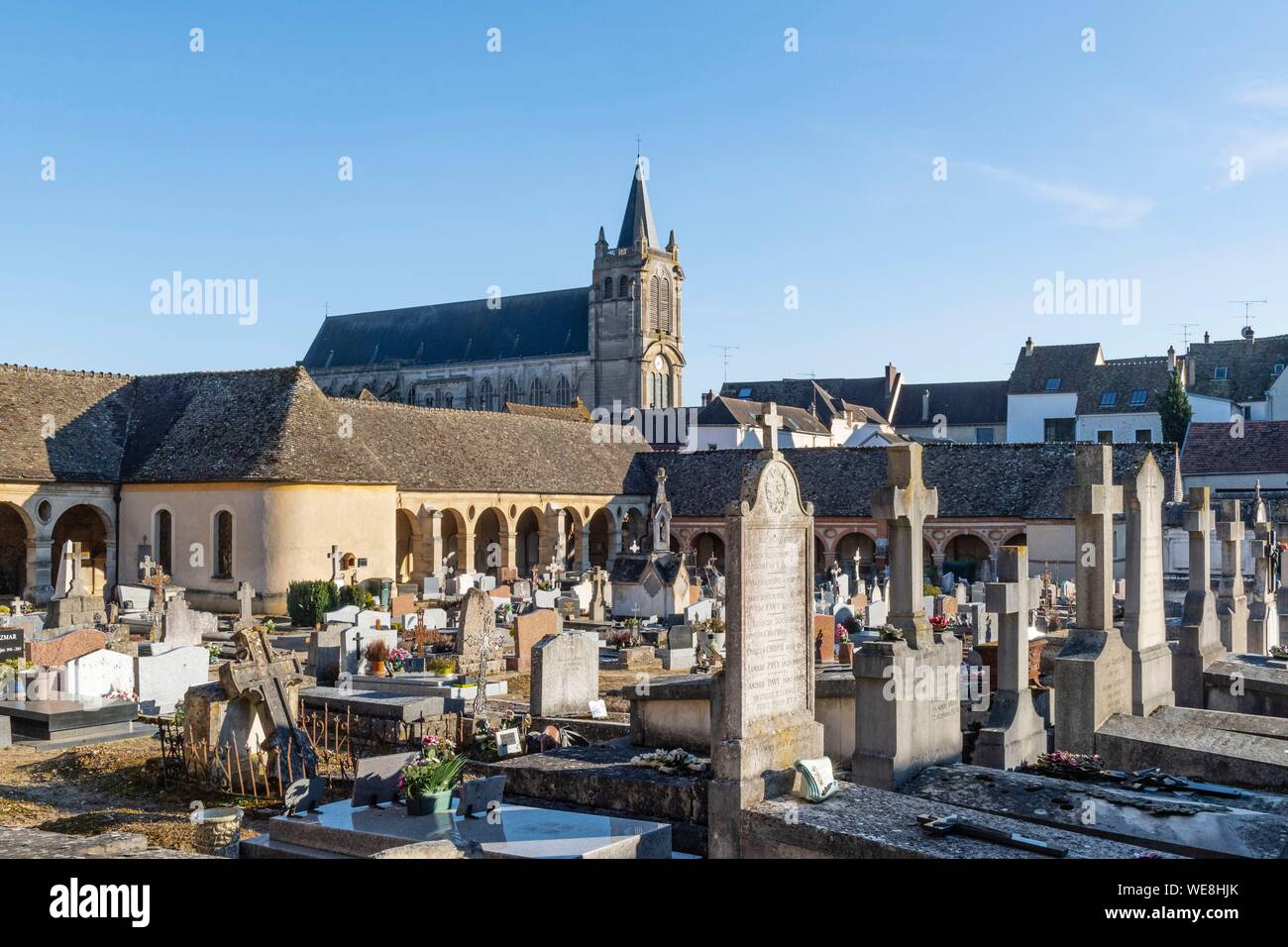 Francia, Yvelines (78), di Montfort-l'Amaury, cimitero, Foto Stock