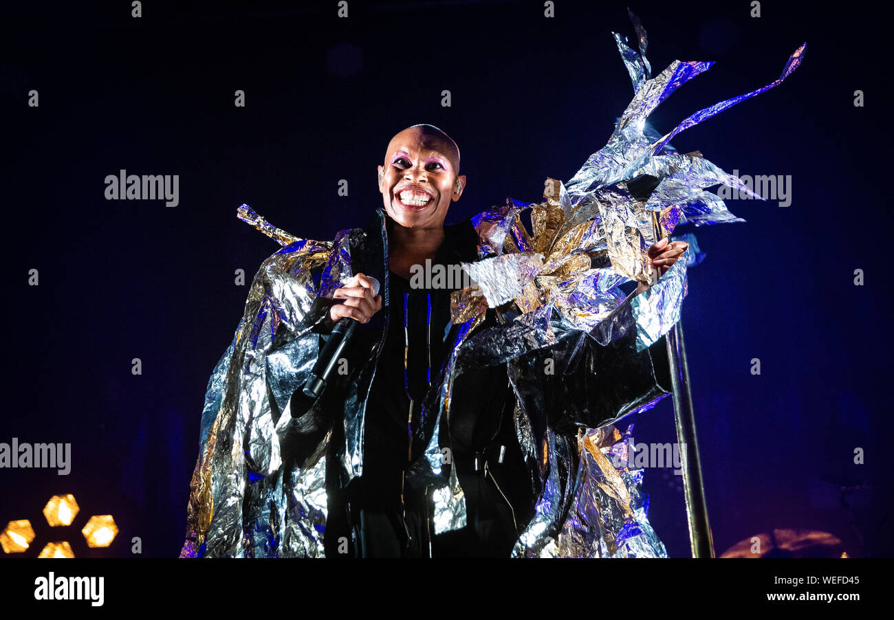 Pelle dalla Skunk Anansie performing live a Brighton Dome il 26 agosto 2019 Foto Stock