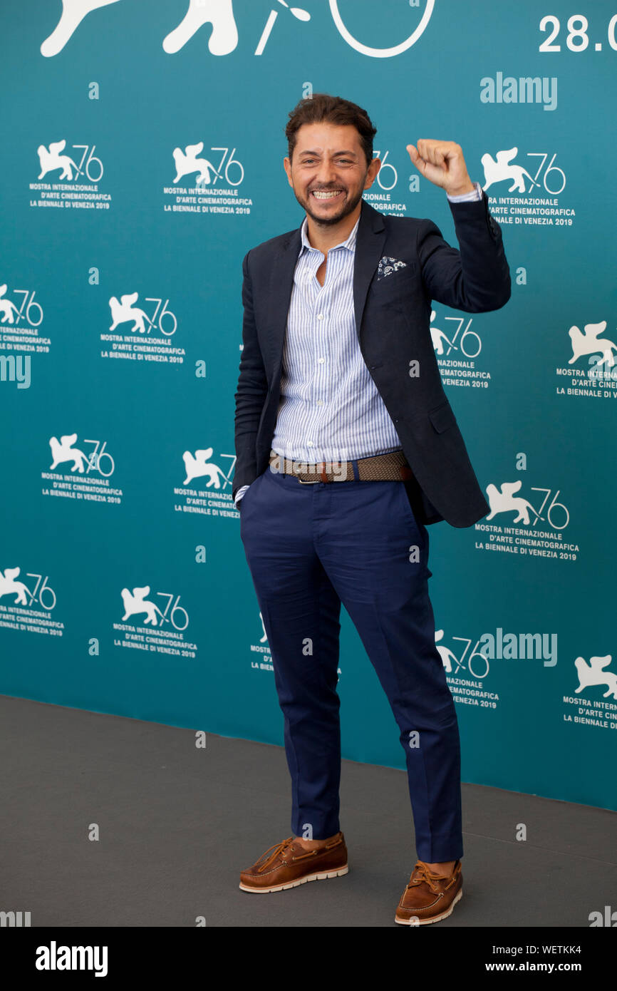 Venezia, Italia, 30 agosto 2019, Adriano Pantaleo al photocall per il film il sindaco del Rione Sanita (Il dato ISTAT del Rione Sanita) al 76° Festival del Cinema di Venezia, Sala Grande. Credito: Doreen Kennedy/Alamy Live News Foto Stock