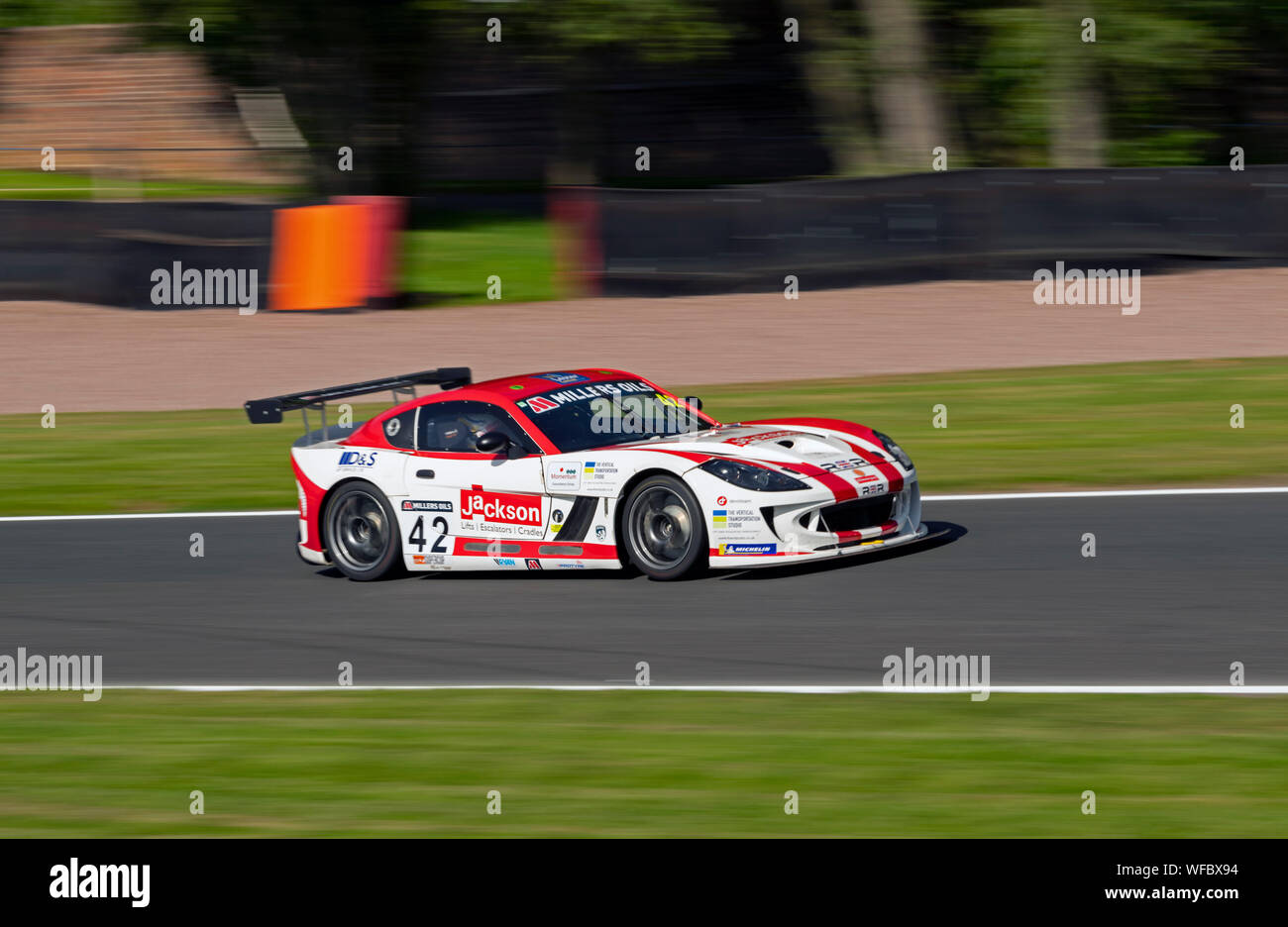 Auto 42, Simon Rudd, Rob Boston Racing, Ginetta GT4 Supercup, Oulton Park prove libere di venerdì Foto Stock