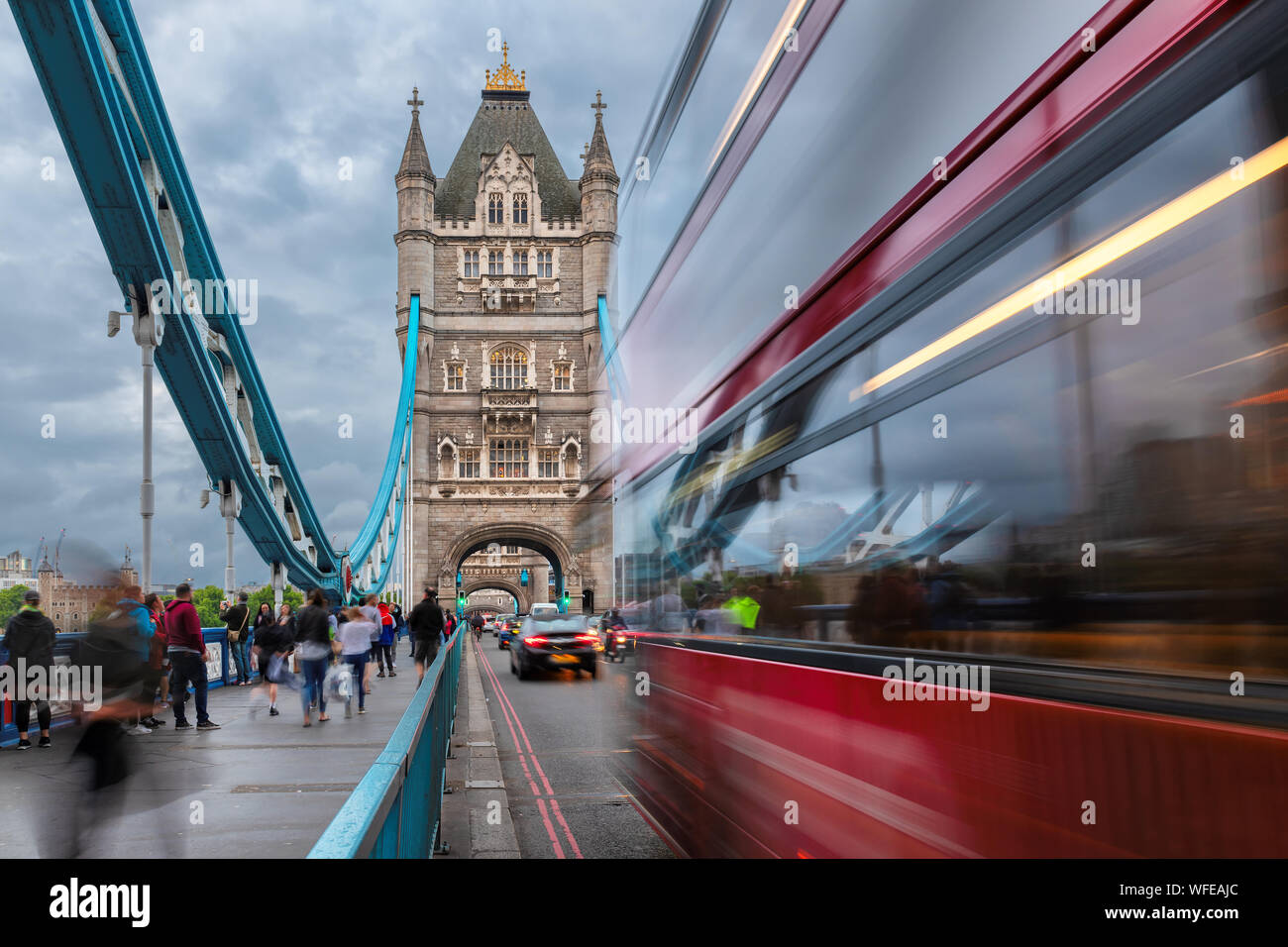 Il Tower Bridge di Londra REGNO UNITO Foto Stock