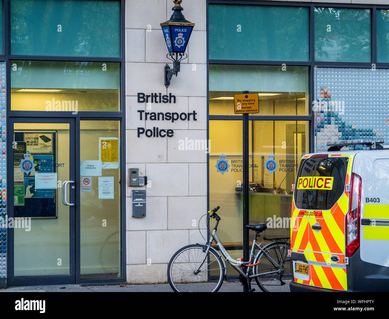 British Transport Police Station di Londra - Stazione di BTP in Whitfield Street Fitzrovia Londra Foto Stock
