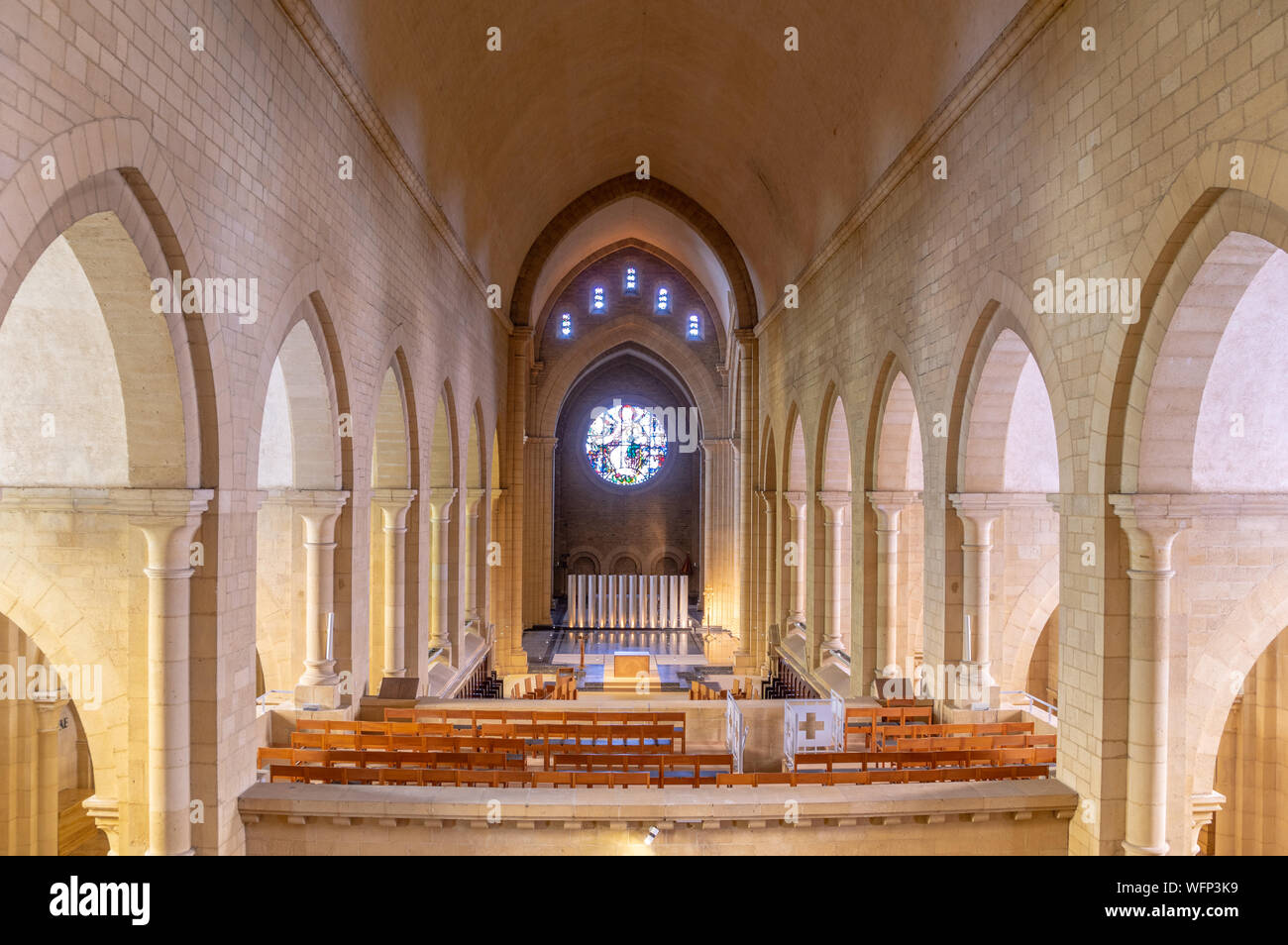 Chiesa del monastero cistertian di Orval in Belgio, provincia di Lussemburgo Foto Stock