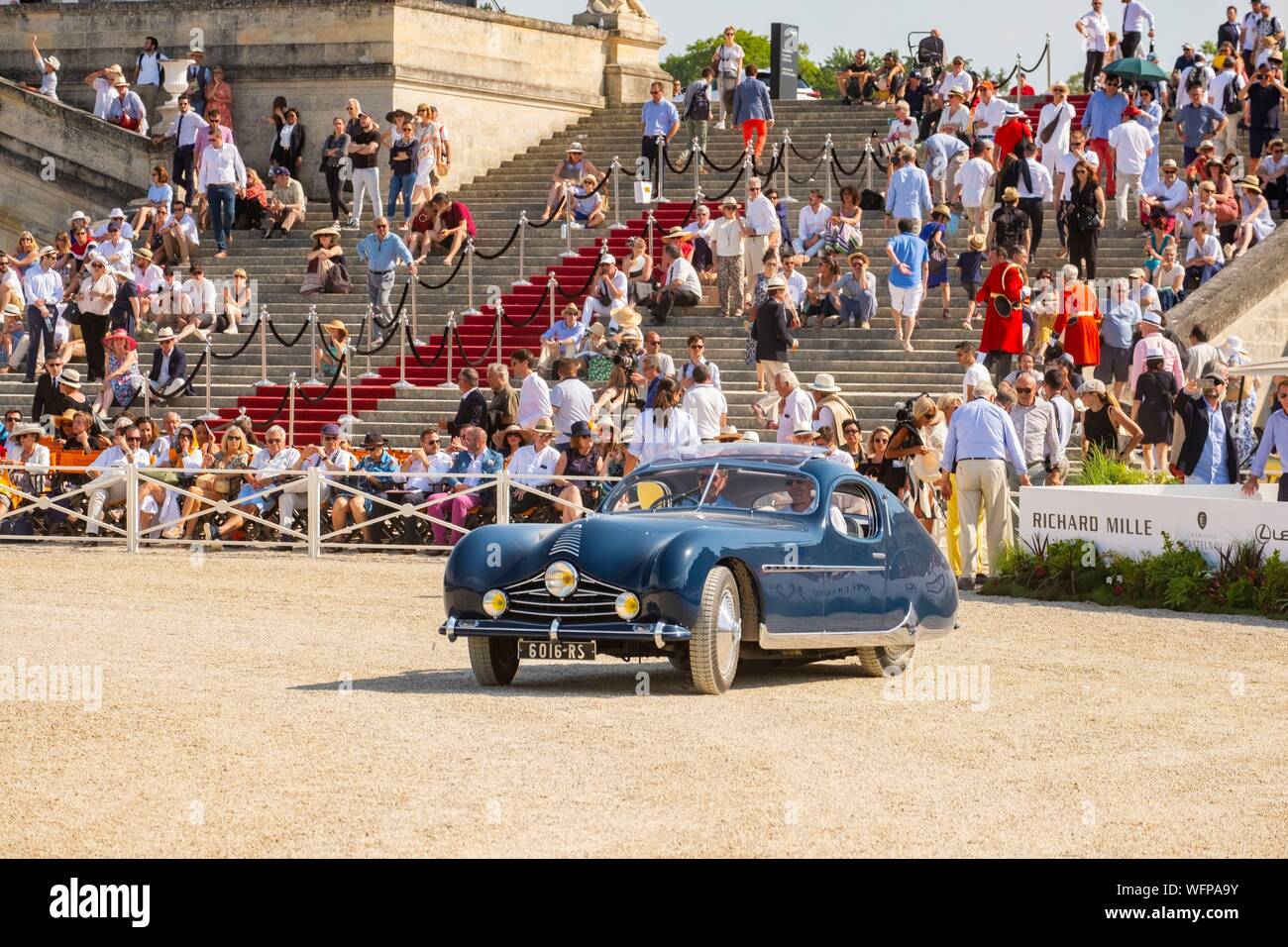 Francia, Oise, Chantilly, Chateau de Chantilly, quinta edizione di Chantilly Arts & eleganza Richard Mille e una giornata dedicata al vintage e collezioni di automobili, Best-of show (post-guerra), la Talbot Lago T26 Grand Sport Coupe Foto Stock
