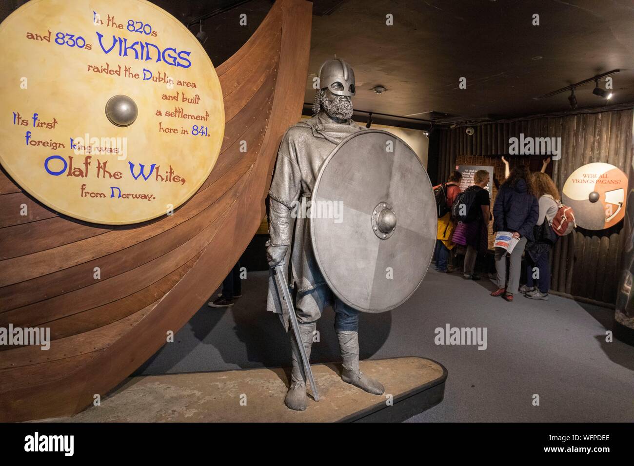 Irlanda, Dublino, St. Michaels Hill, la Chiesa di Cristo, il Museo Dublinia, una storia museumQ che si concentra sul Viking e del periodo medievale della città, l'ingresso Foto Stock