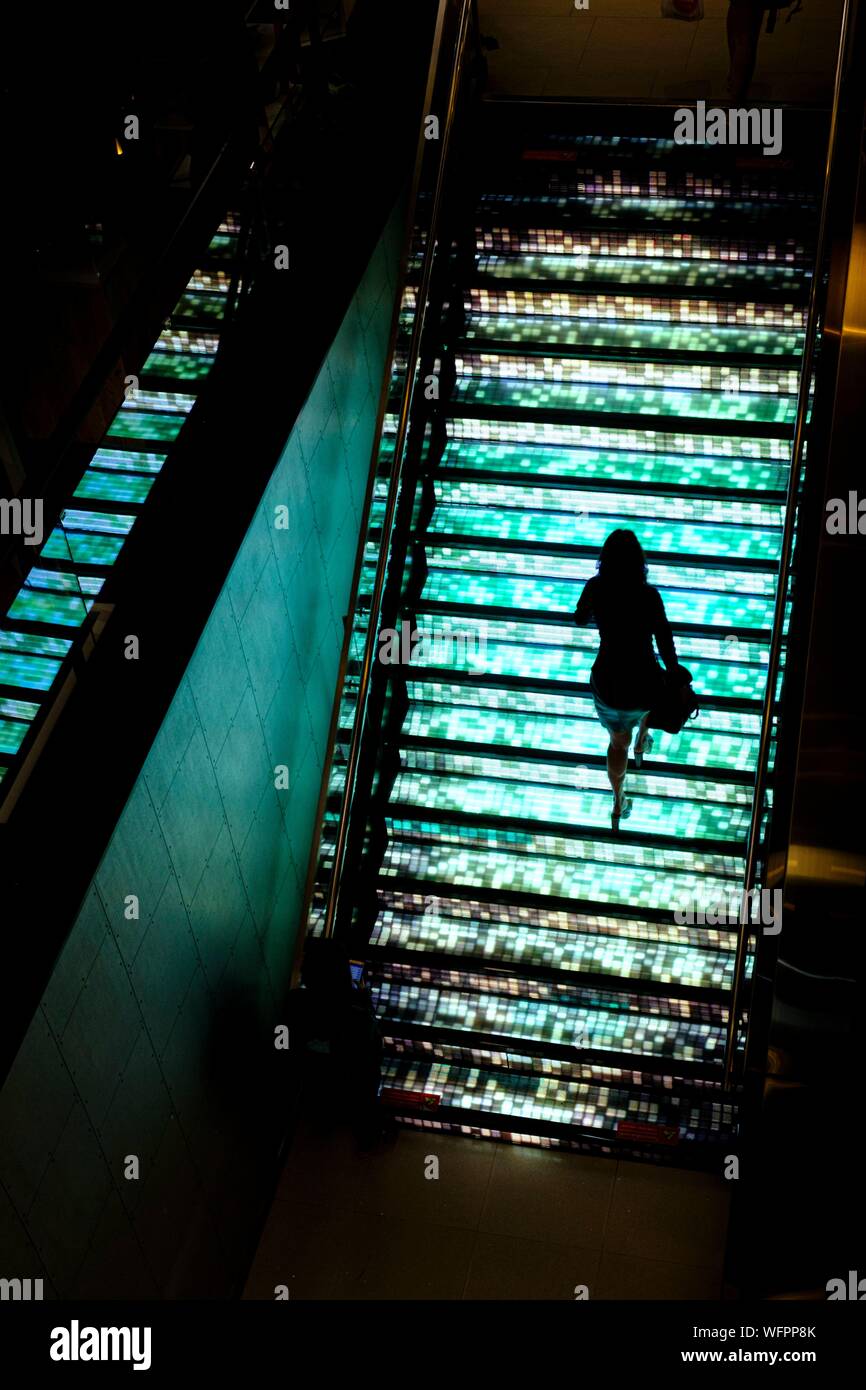 Thailandia, Bangkok Siam Center shopping mall Foto Stock