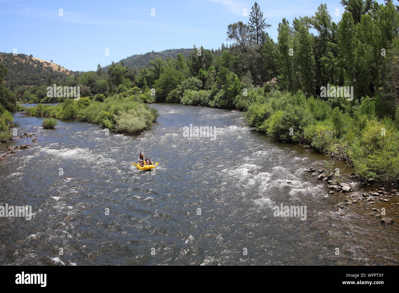 Il Rafting sul fiume americano a Sutter's Mill Foto Stock
