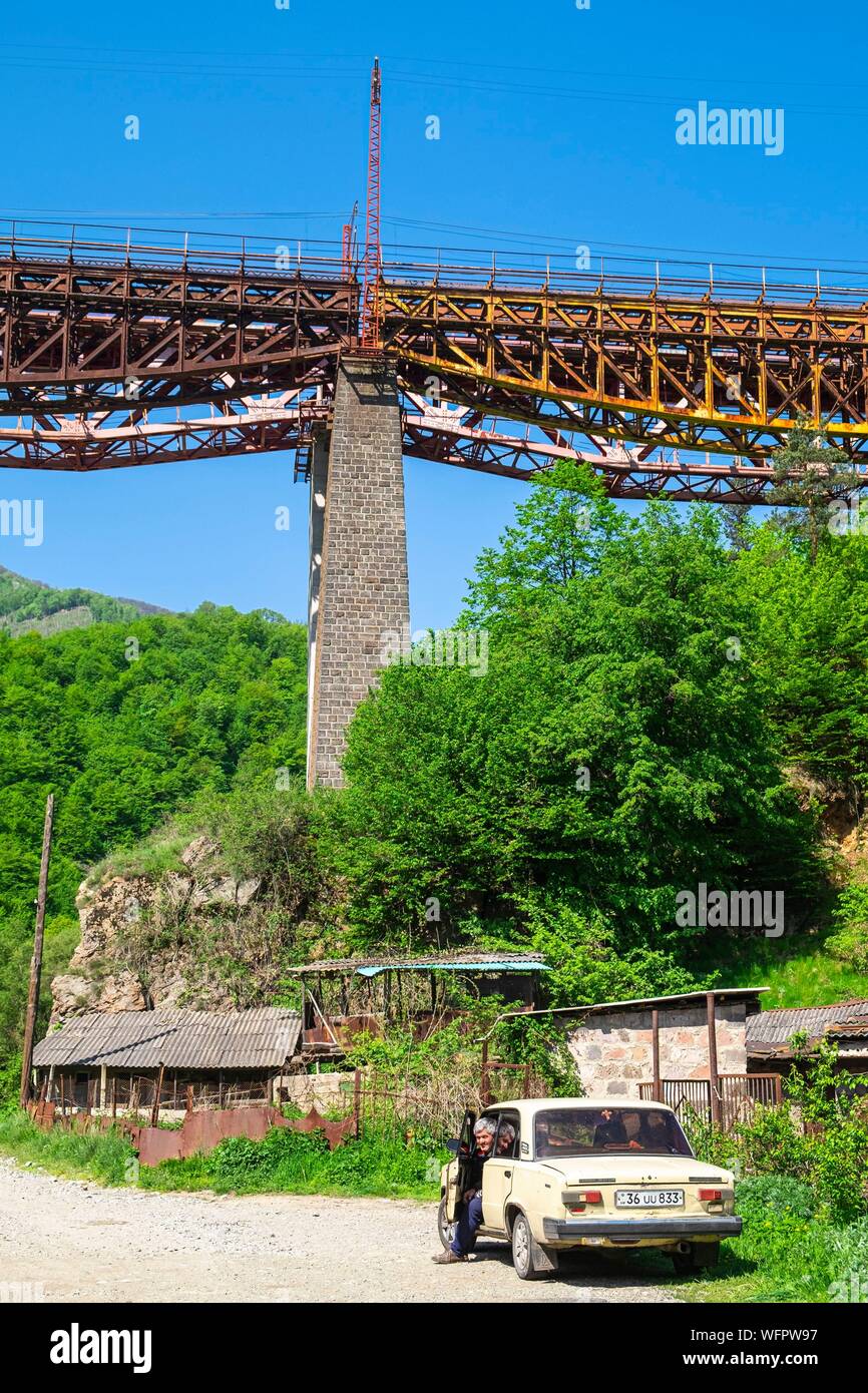 Armenia, regione di Lorri, Debed valley, ponte ferroviario olny costruito con i rivetti Foto Stock