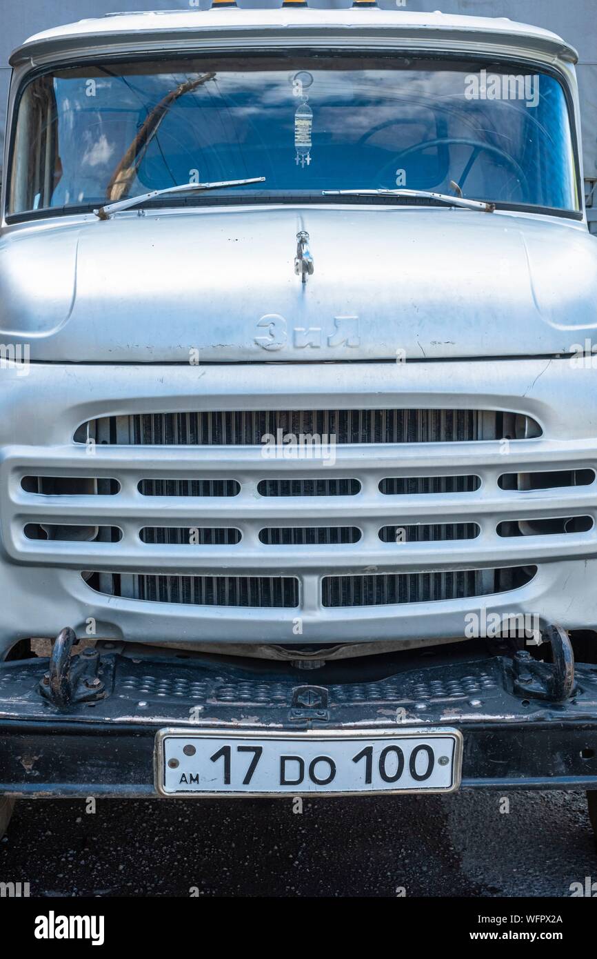 Armenia, regione di Syunik, Goris, vecchio carrello sovietica Foto Stock