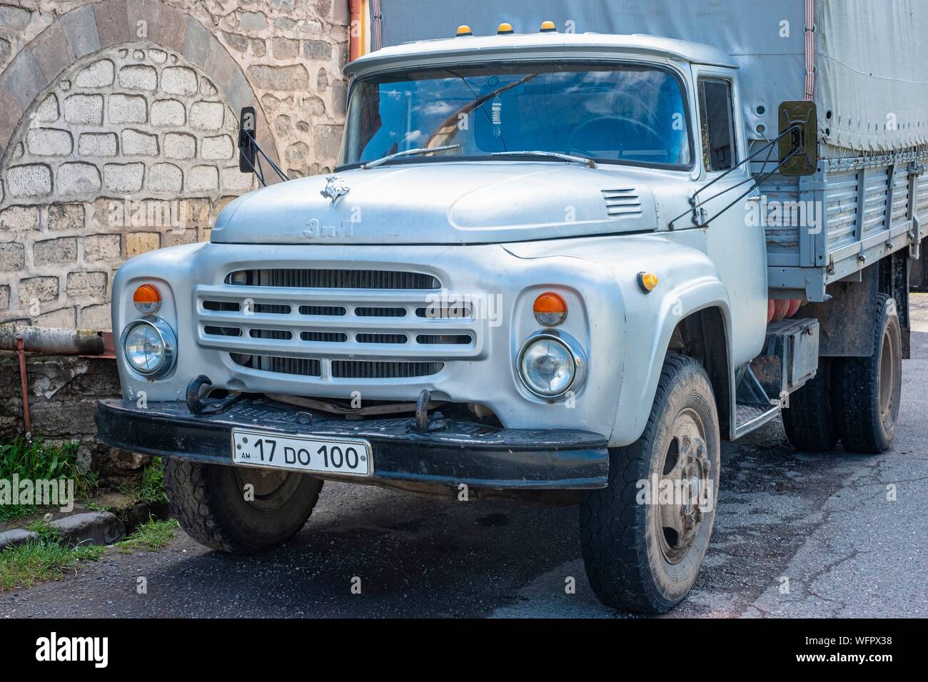 Armenia, regione di Syunik, Goris, vecchio carrello sovietica Foto Stock