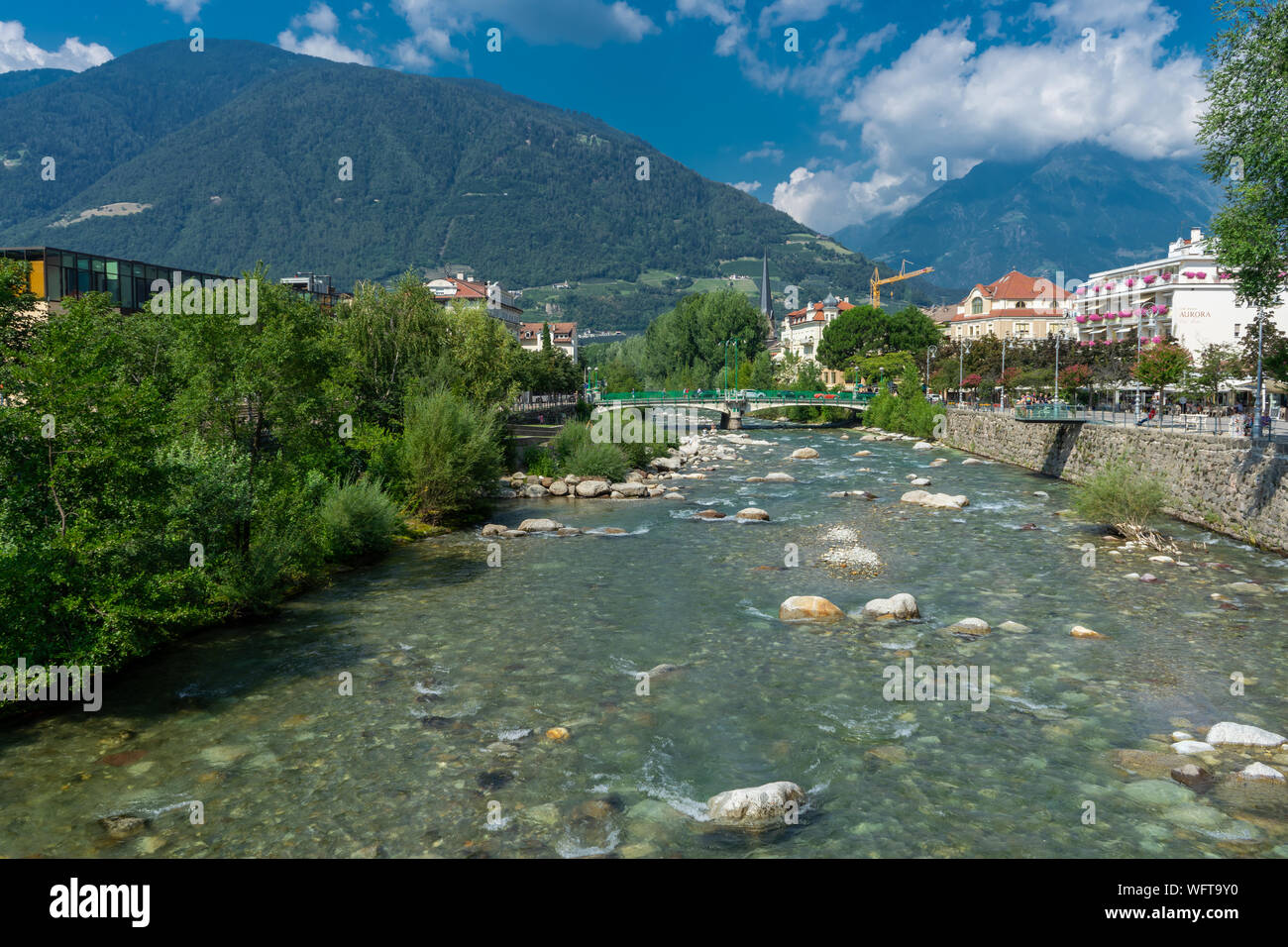 Passeggiando per il centro di TMerano, Passeggiata Lungo Passirio Foto Stock