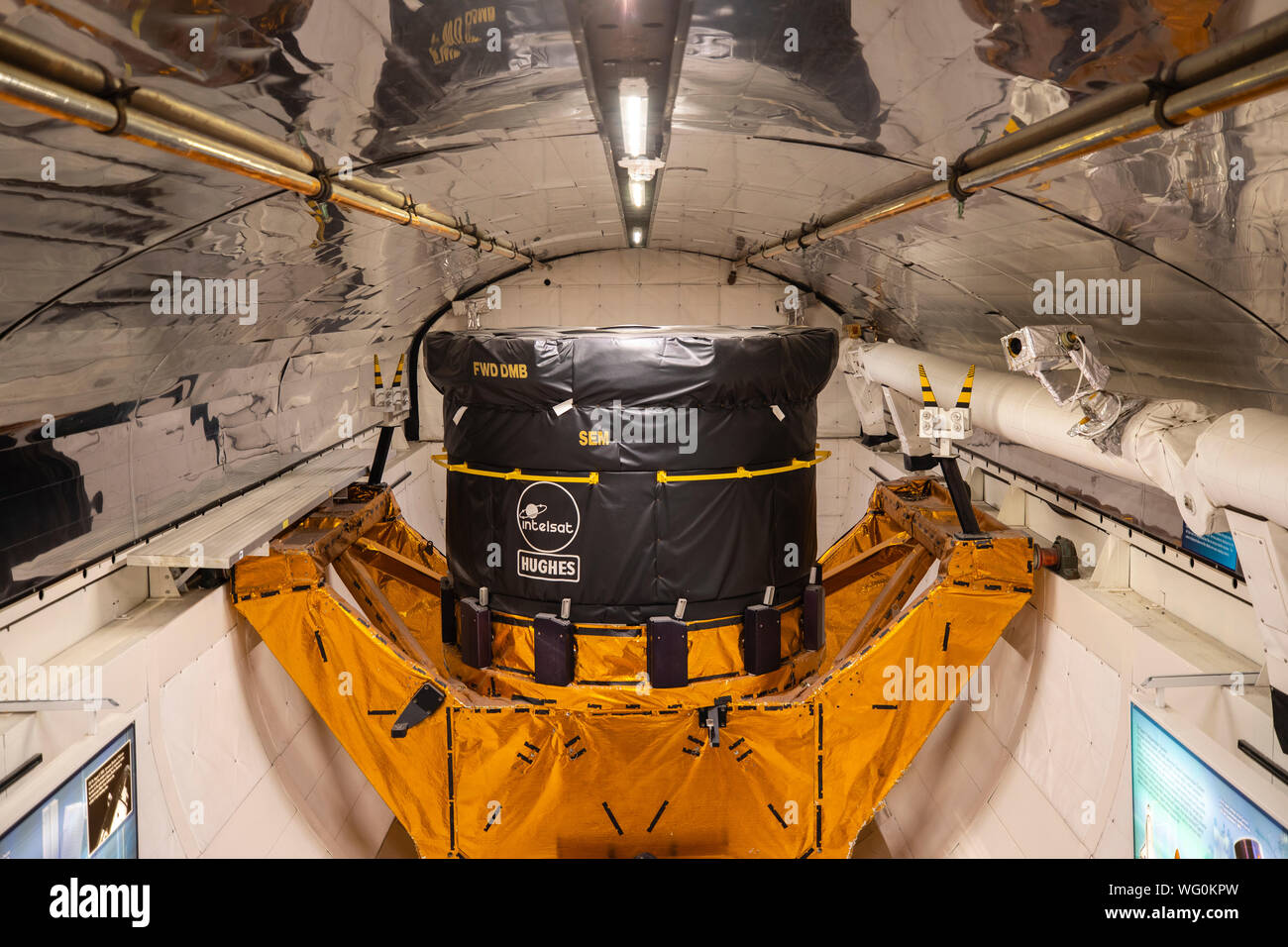 Orbus 21 payload in space shuttle bay presso la NASA Johnson Space Center Houston, Texas Foto Stock Orbus 21 payload in space shuttle bay presso la NASA Johnson Space Center Houston, Texas Foto Stock