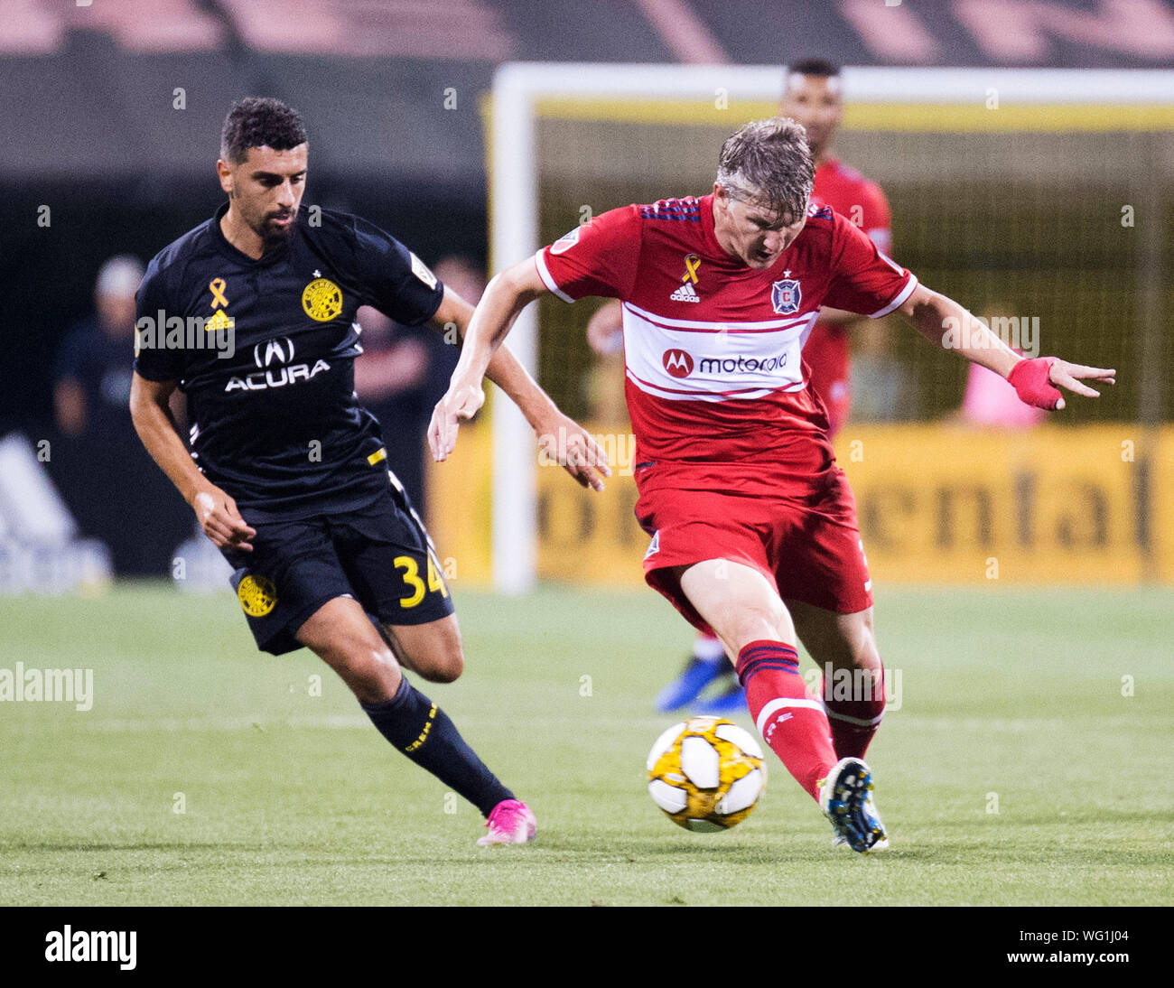 Columbus, Ohio, Stati Uniti d'America. Il 31 agosto, 2019. Chicago Fire centrocampista Bastian SCHWEINSTEIGER (31) gestisce la sfera contro Columbus Crew SC a Mapfre Stadium. Credito: Brent Clark/Alamy Live News Foto Stock