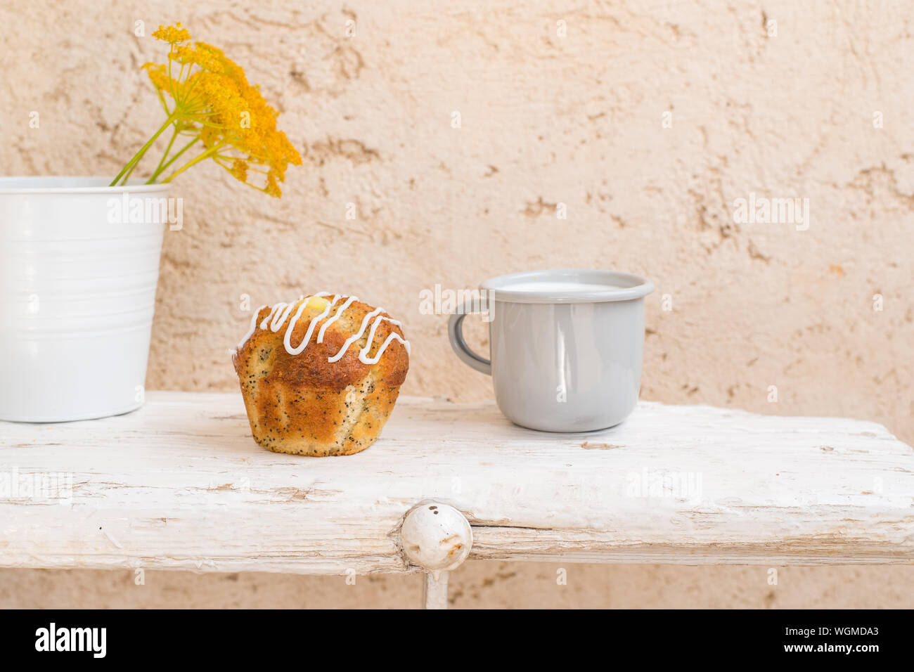 Muffin latte e pausa pranzo Foto Stock